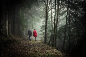 Photo Couple walking